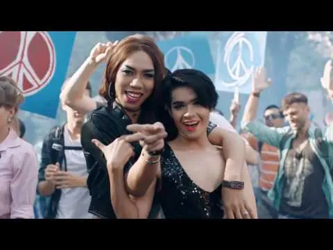 Kendall Jenner for PEPSI Commercial